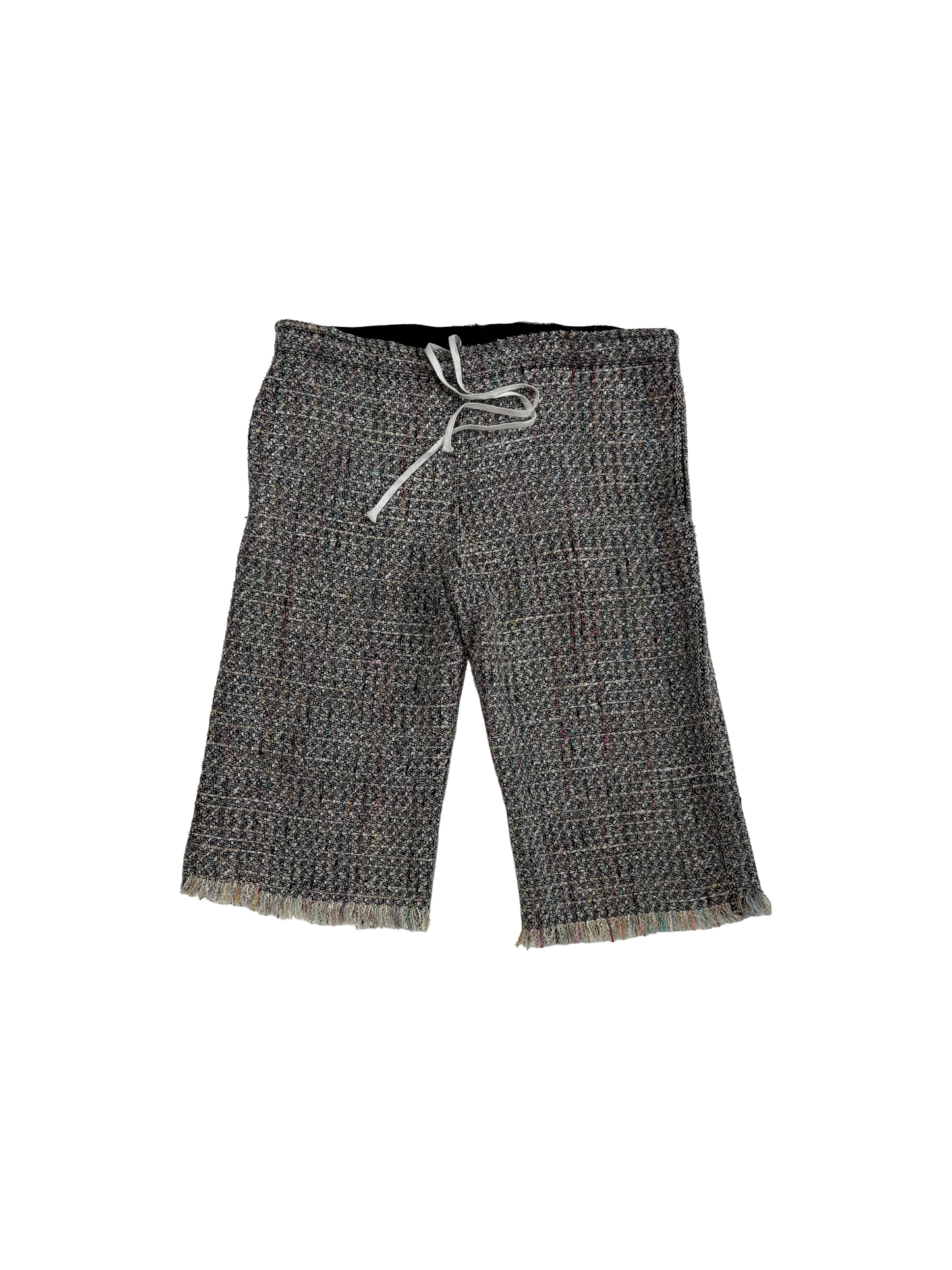 Boucle one of one tweed short