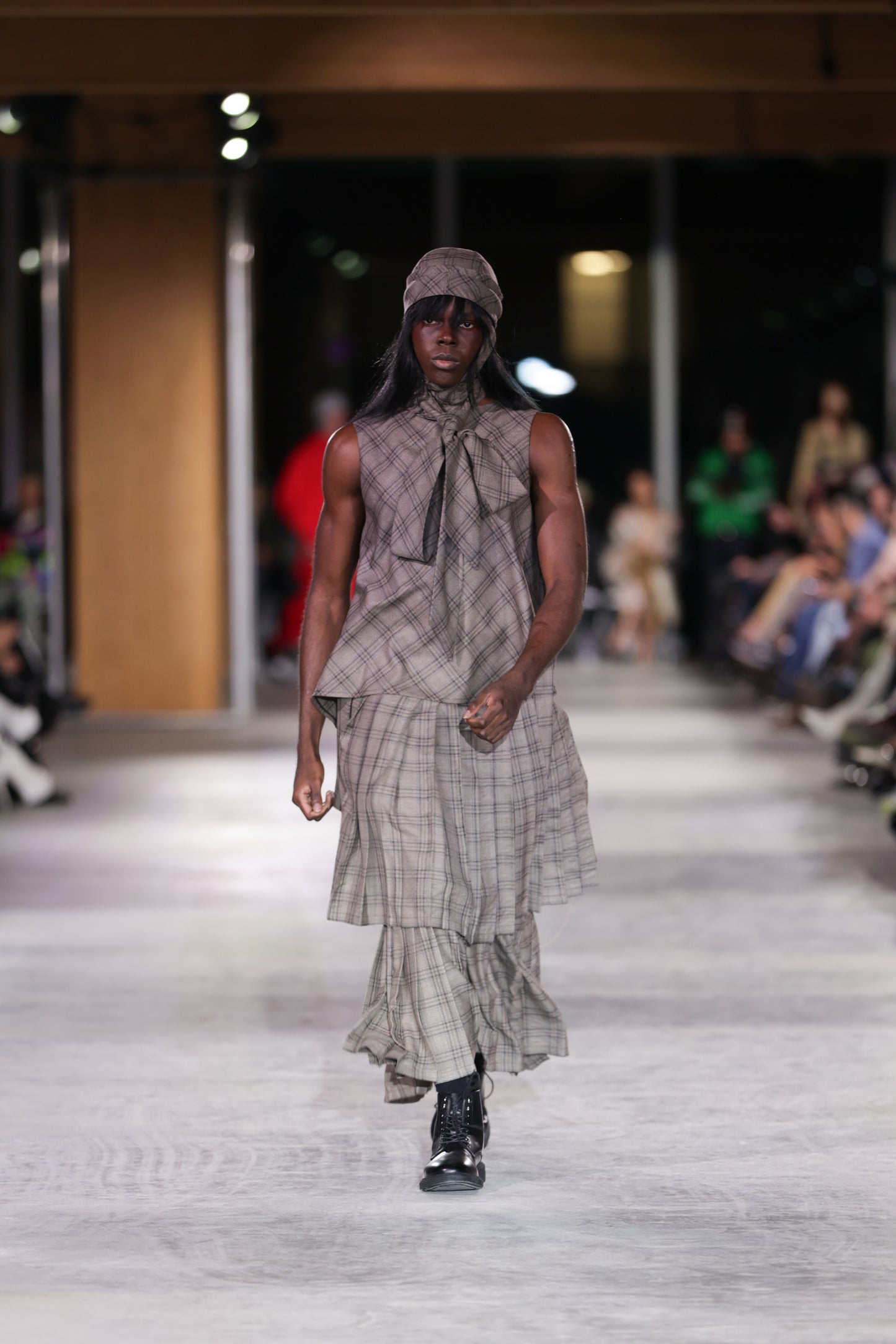 Lelio Brown Plaid